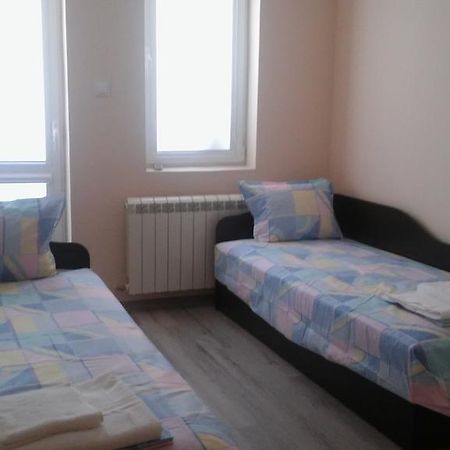 Apartment Izabel Yambol エクステリア 写真