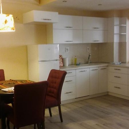 Apartment Izabel Yambol エクステリア 写真