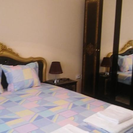 Apartment Izabel Yambol エクステリア 写真