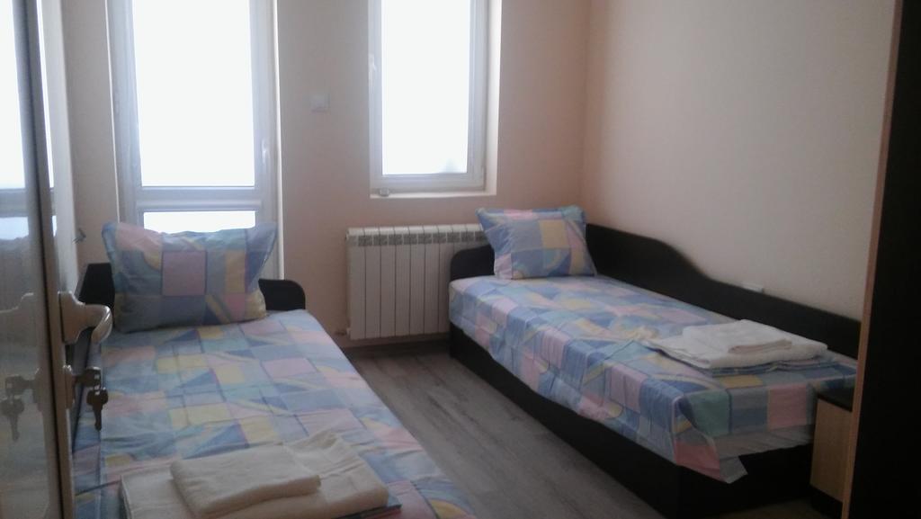 Apartment Izabel Yambol エクステリア 写真