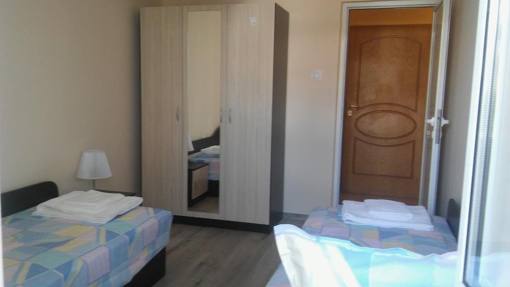 Apartment Izabel Yambol エクステリア 写真