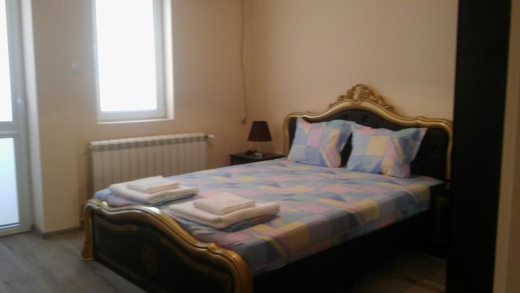 Apartment Izabel Yambol エクステリア 写真